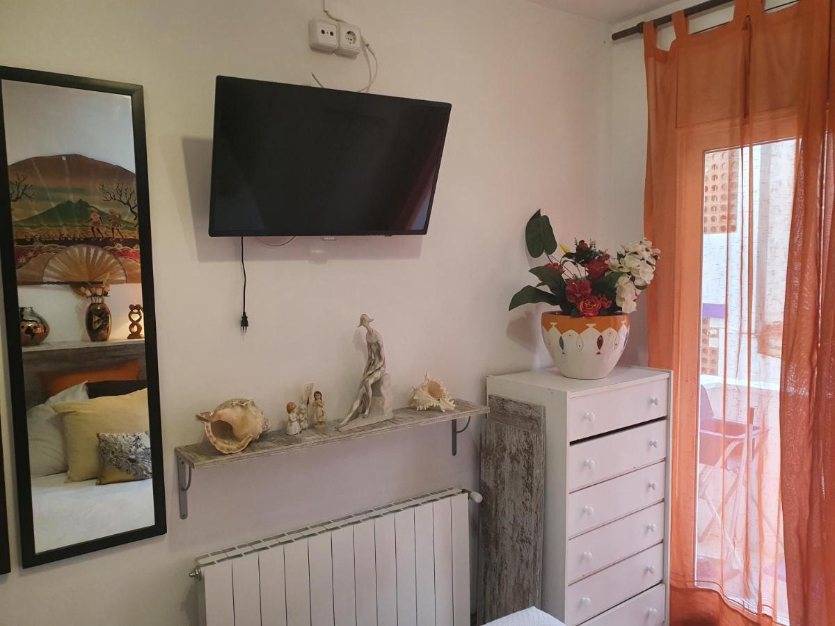 Apartamento Con Oficina Y Vistas Al Mar 시체스 외부 사진