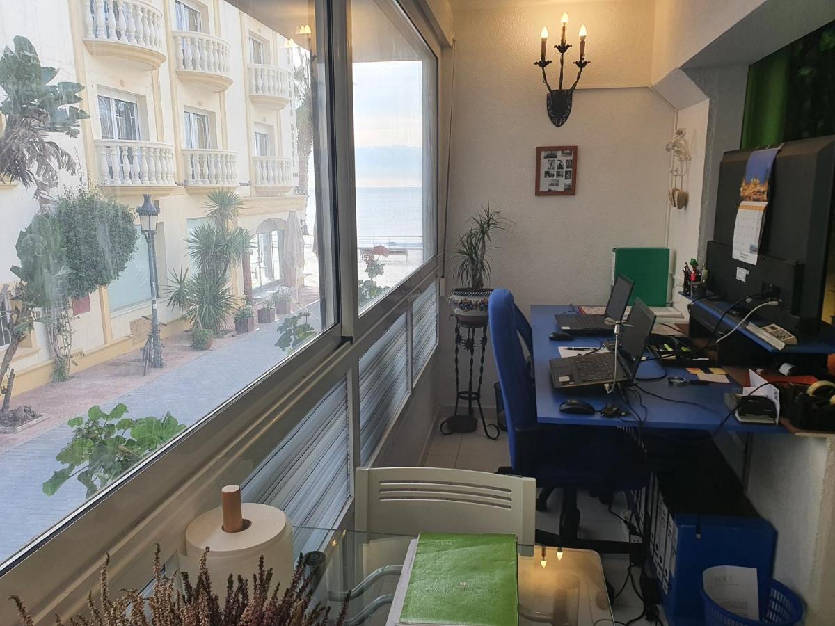Apartamento Con Oficina Y Vistas Al Mar 시체스 외부 사진
